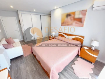 Moradia T4 para Venda em Quinta do Conde