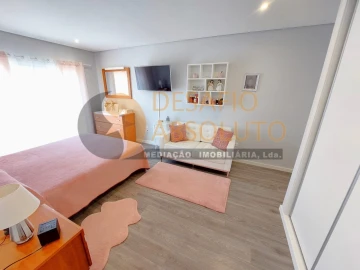Moradia T4 para Venda em Quinta do Conde