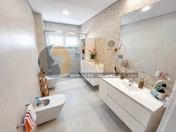 Moradia T4 para Venda em Quinta do Conde