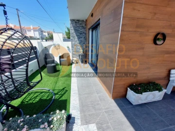 Moradia T4 para Venda em Quinta do Conde