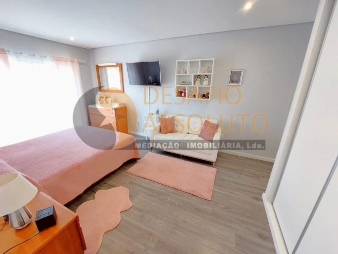 Moradia T4 para Venda em Quinta do Conde Foto 33