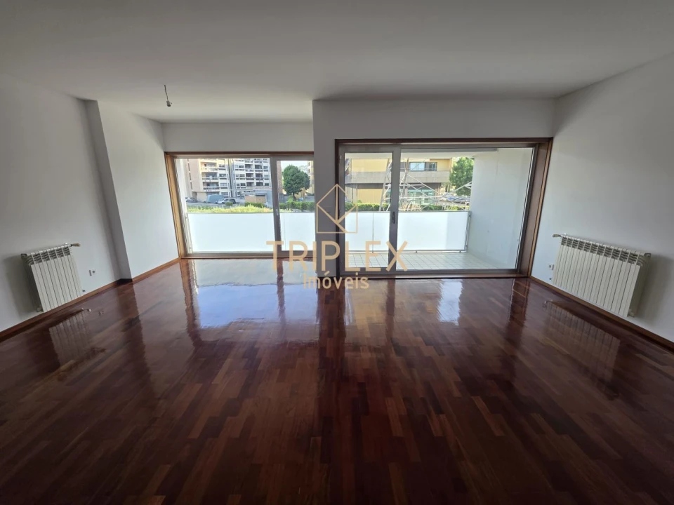 Apartamento T3 para Venda em Cidade da Maia Foto 14