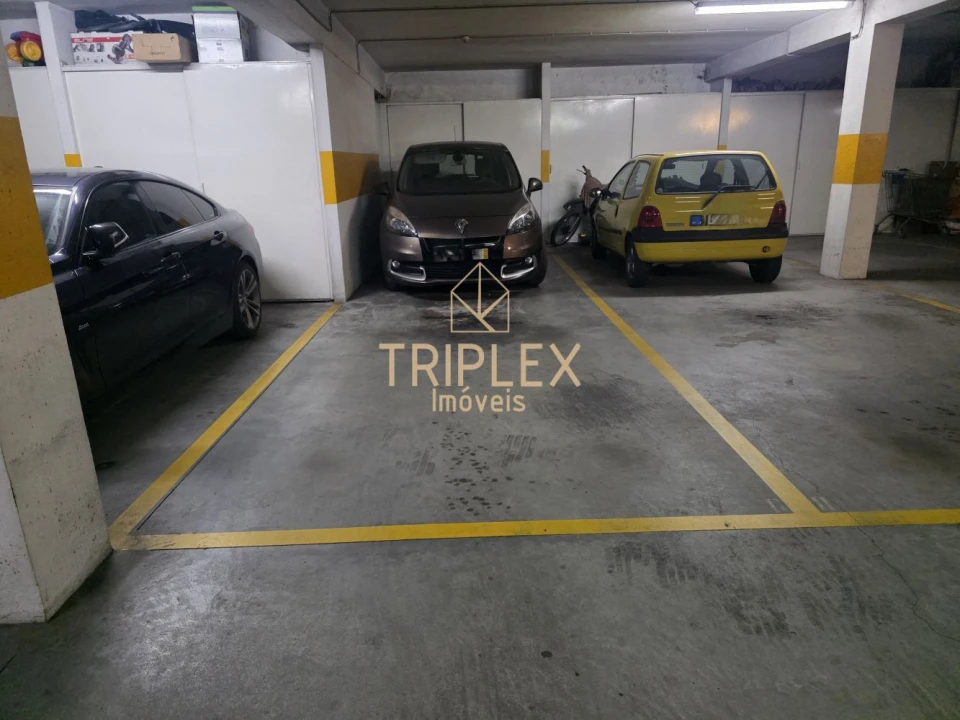 Apartamento T3 para Venda em Cidade da Maia Foto 35