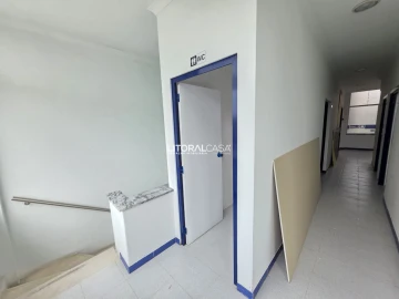 Loja para Arrendamento em Esgueira