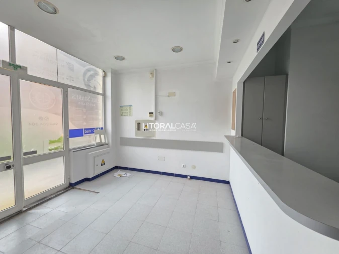 Loja para Arrendamento em Esgueira Foto 3