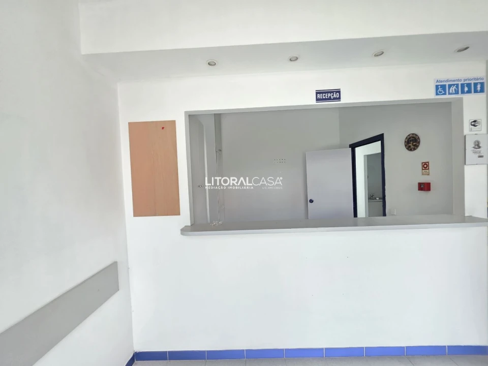 Loja para Arrendamento em Esgueira Foto 1