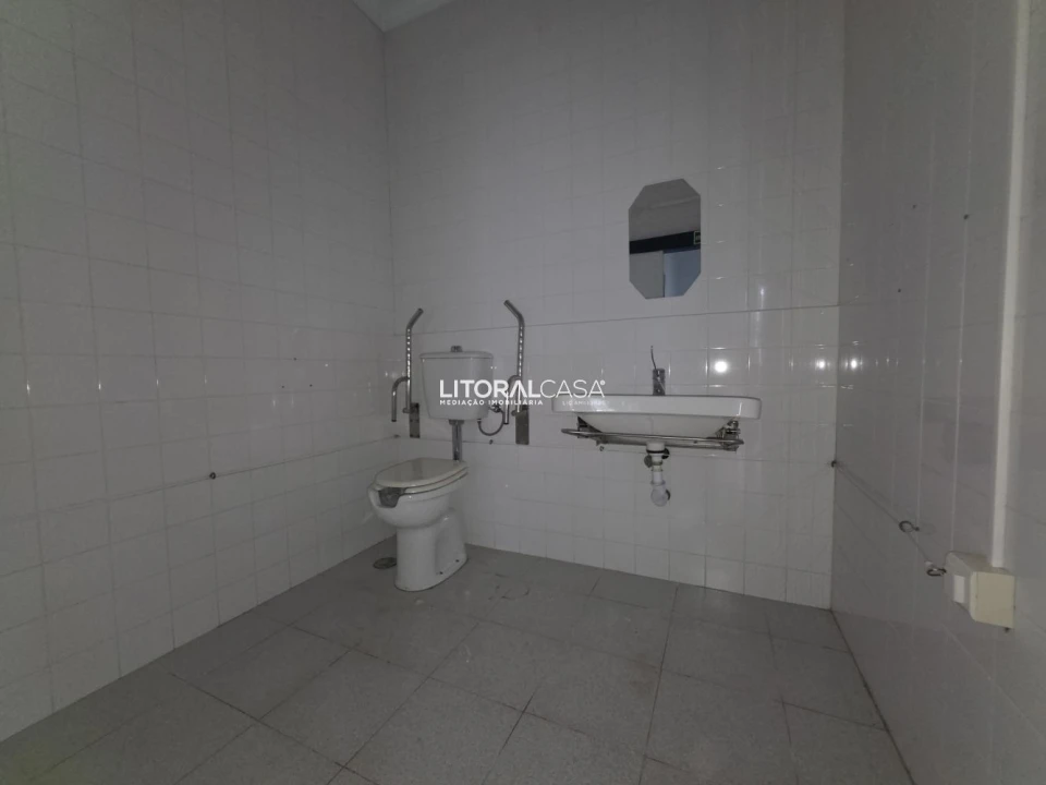 Loja para Arrendamento em Esgueira Foto 7