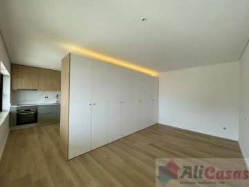 Apartamento T0 para Venda em Esmoriz