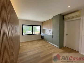 Apartamento T0 para Venda em Esmoriz