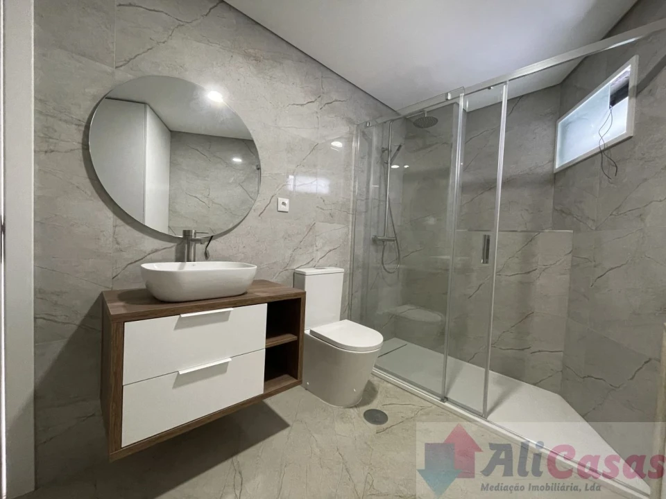 Apartamento T0 para Venda em Esmoriz Foto 21