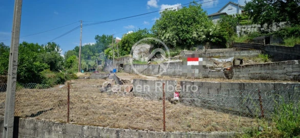 Terreno para Venda em Fornelos