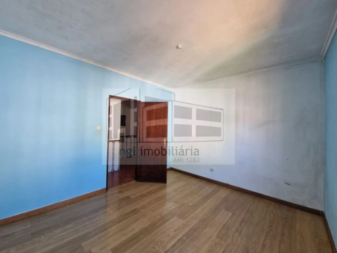 Apartamento T2 para Venda em Odivelas Foto 11