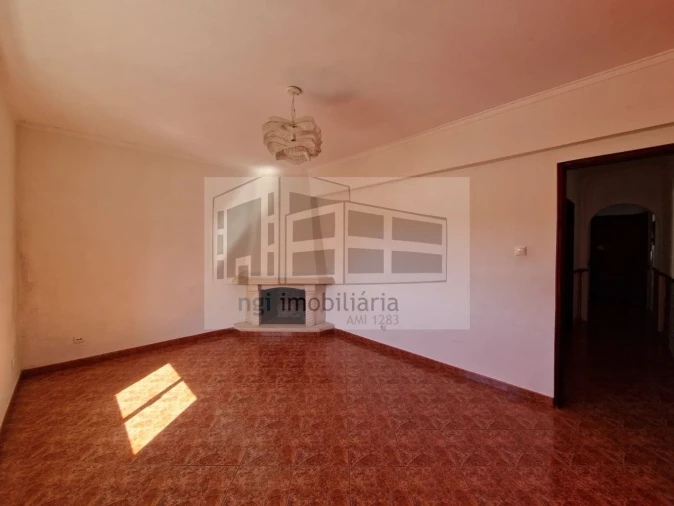 Apartamento T2 para Venda em Odivelas Foto 19