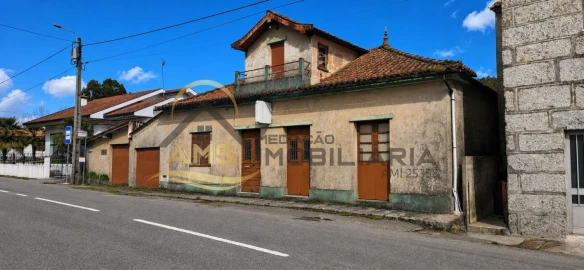 Moradia T2 para Venda em Armil