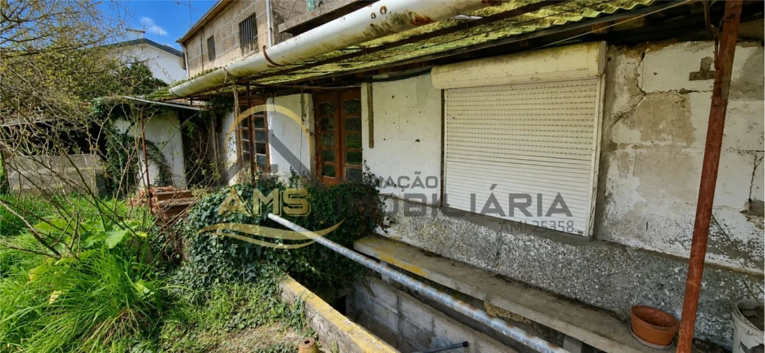 Moradia T2 para Venda em Armil Foto 10