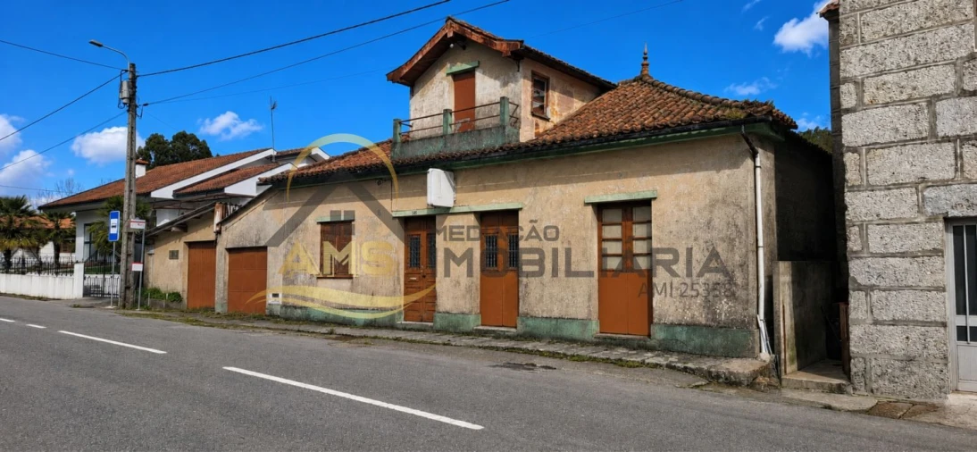Moradia T2 para Venda em Armil Foto 4