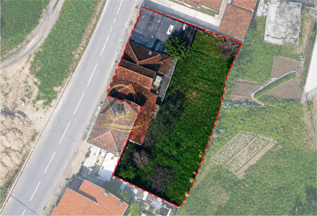 Moradia T2 para Venda em Armil Foto 3