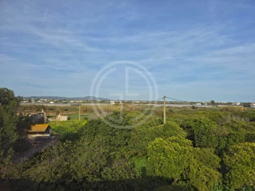 Quinta T10 para Venda em Faro (Sé e São Pedro)
