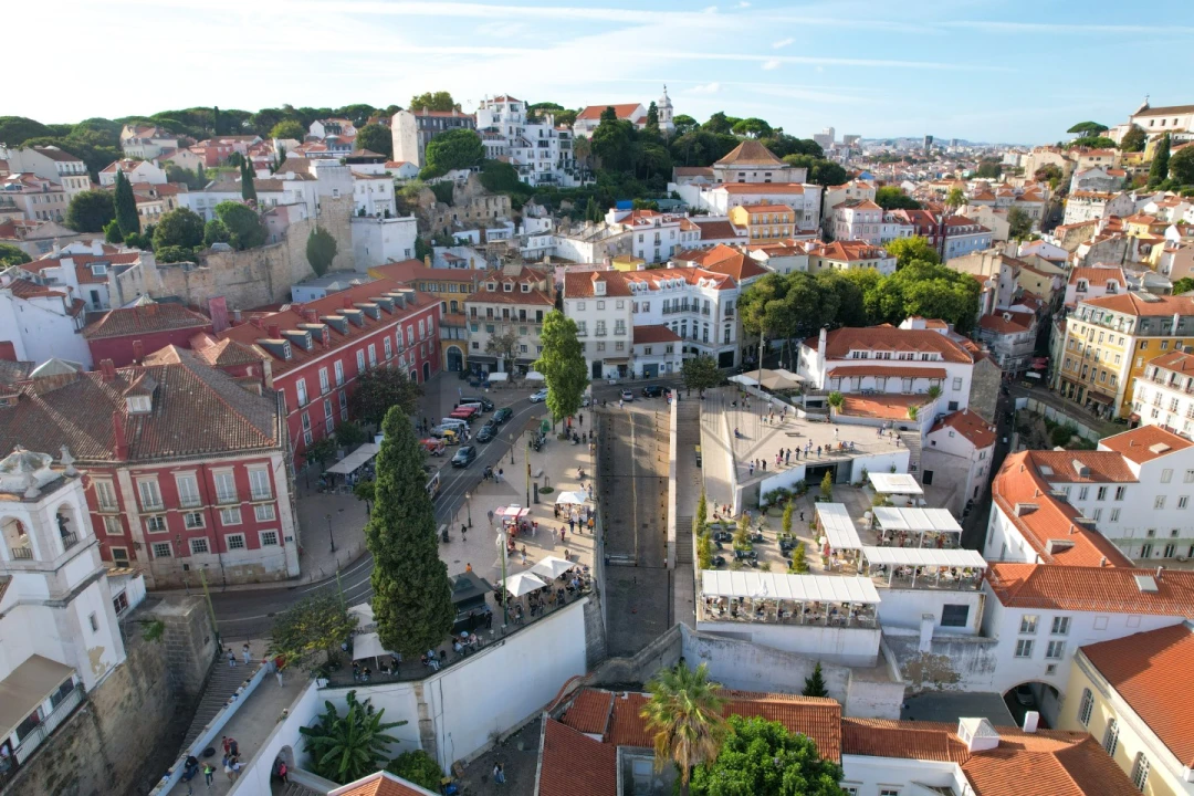 Apartamento T1 para Venda em Santa Maria Maior Foto 19