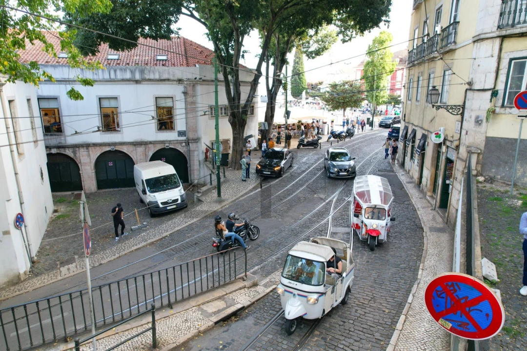 Apartamento T1 para Venda em Santa Maria Maior Foto 20