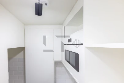 Apartamento T1 para Venda em Santa Maria Maior