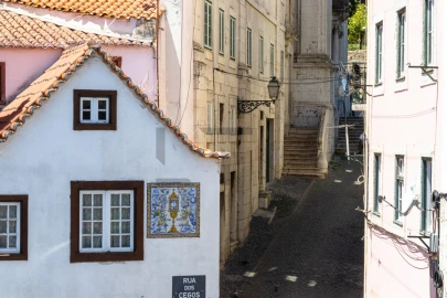 Apartamento T1 para Venda em Santa Maria Maior