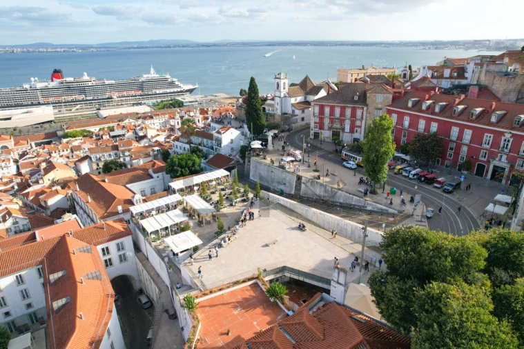 Apartamento T1 para Venda em Santa Maria Maior Foto 22