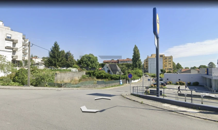 Terreno para Venda em Arrifana Foto 3