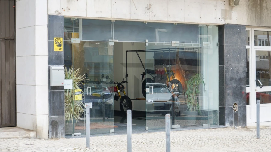 Loja para Venda em Alvalade