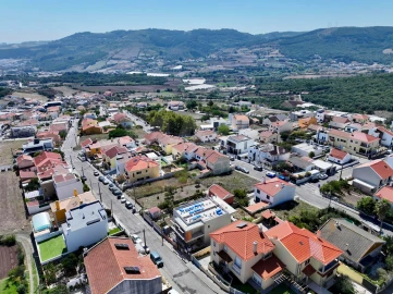 Moradia T4 para Venda em Loures