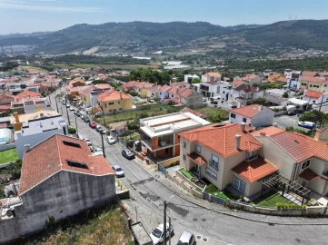 Moradia T4 para Venda em Loures