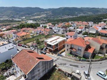 Moradia T4 para Venda em Loures