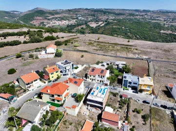 Moradia T4 para Venda em Loures
