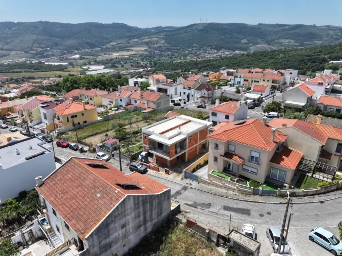 Moradia T4 para Venda em Loures Foto 10