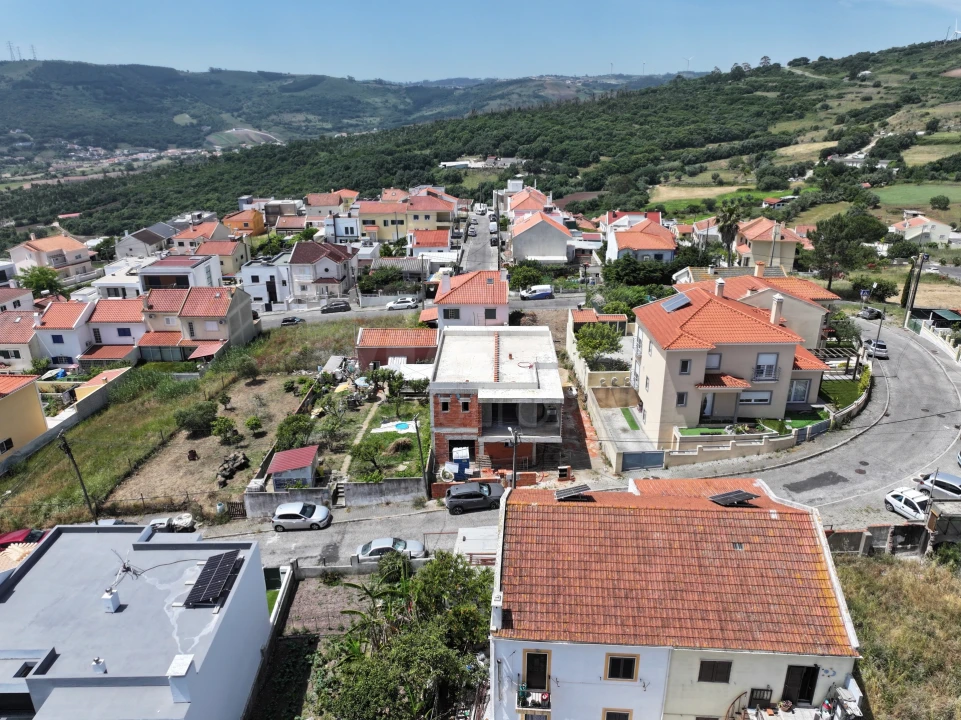 Moradia T4 para Venda em Loures Foto 5