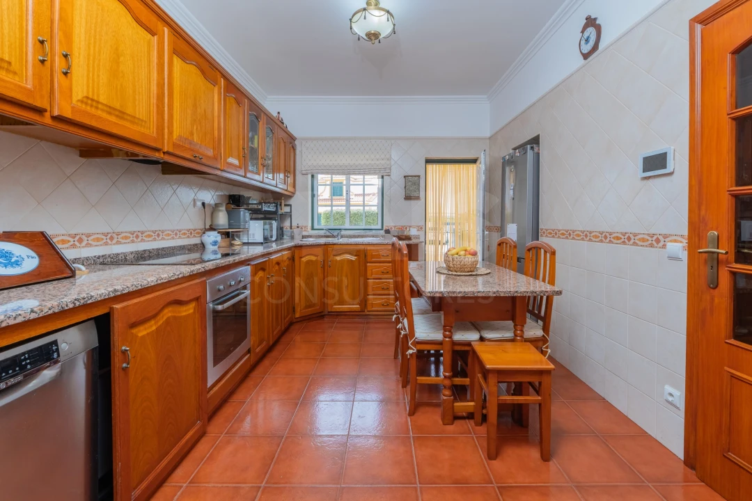 Moradia T3 para Venda em Samora Correia Foto 4