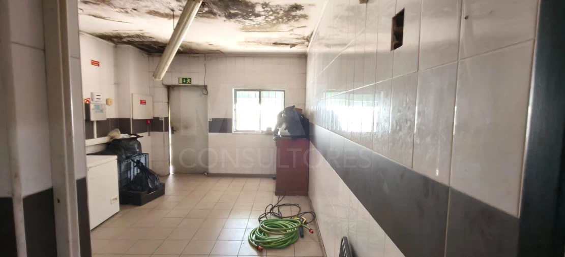 Loja para Venda em Samora Correia Foto 10