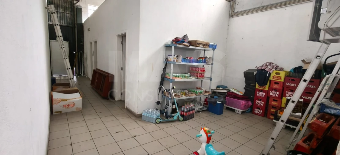 Loja para Venda em Samora Correia Foto 9
