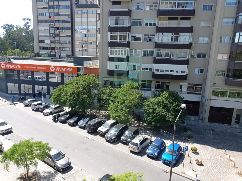 Apartamento T3 para Venda em Lumiar Foto 17