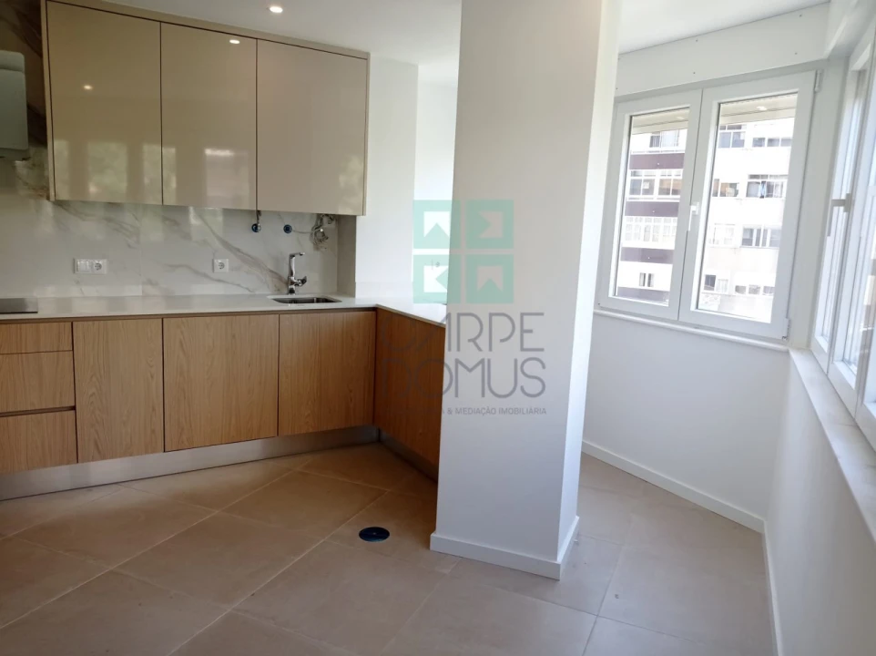 Apartamento T3 para Venda em Lumiar Foto 13