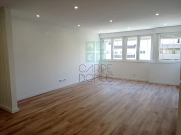 Apartamento T3 para Venda em Lumiar