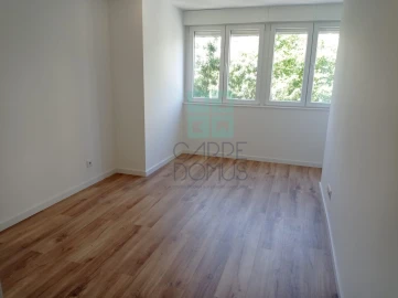 Apartamento T3 para Venda em Lumiar