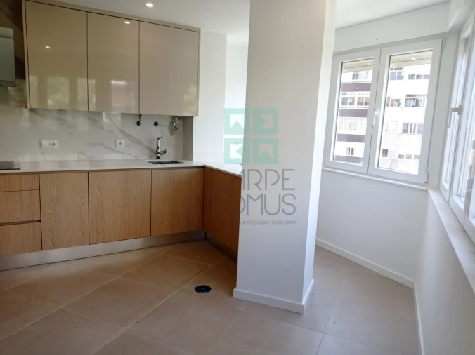 Apartamento T3 para Venda em Lumiar Foto 13