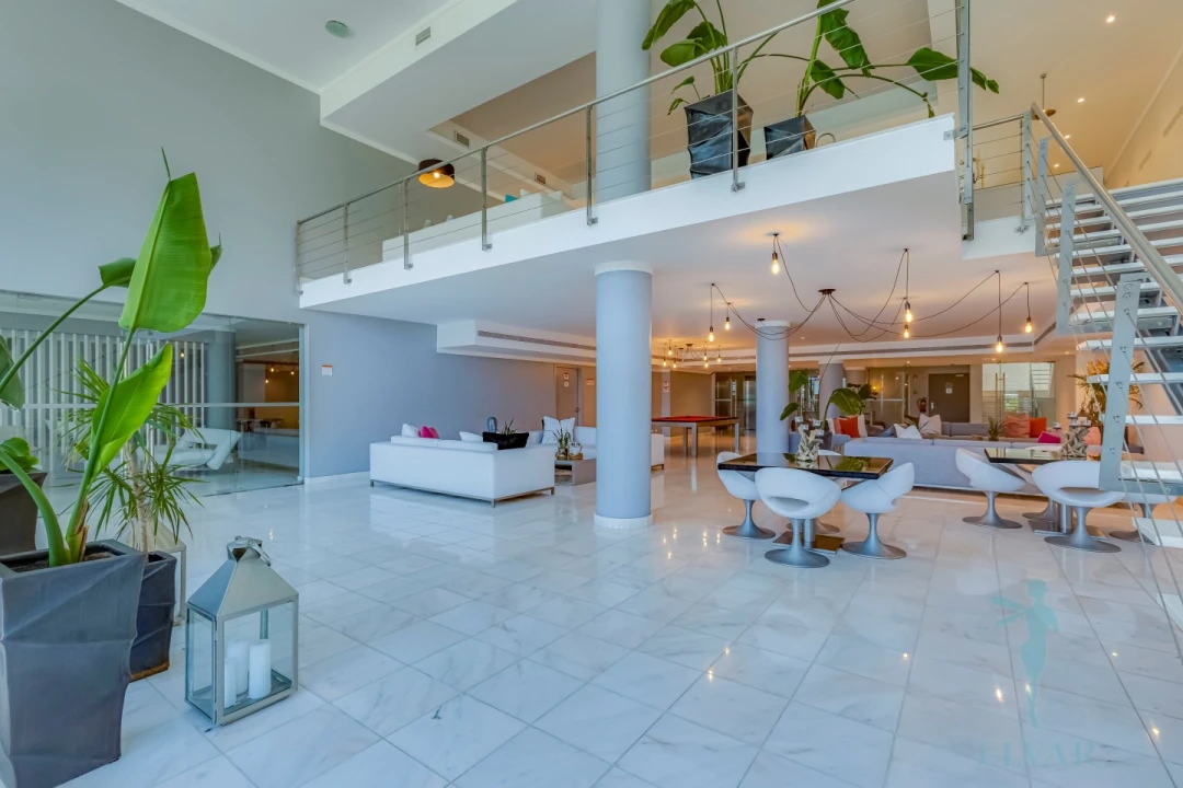 Apartamento T1 para Venda em Portimão Foto 3