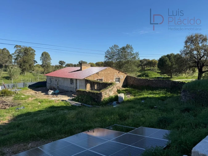 Quinta T5 para Venda em Abela Foto 2