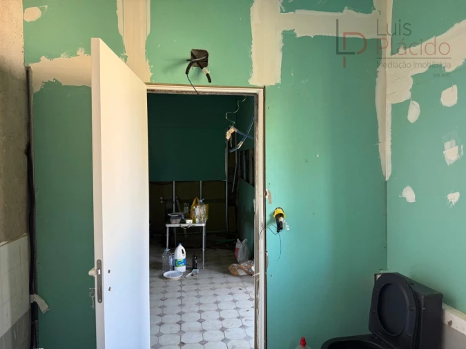 Quinta T5 para Venda em Abela Foto 12