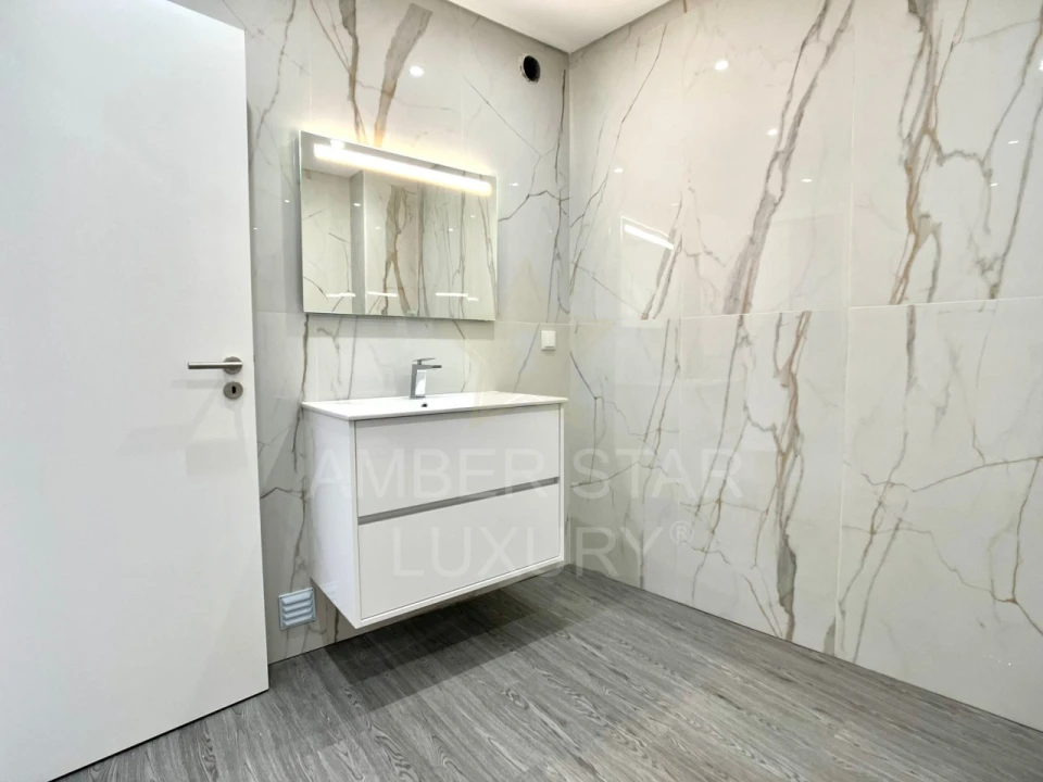 Apartamento T3 para Venda em Quelfes Foto 18
