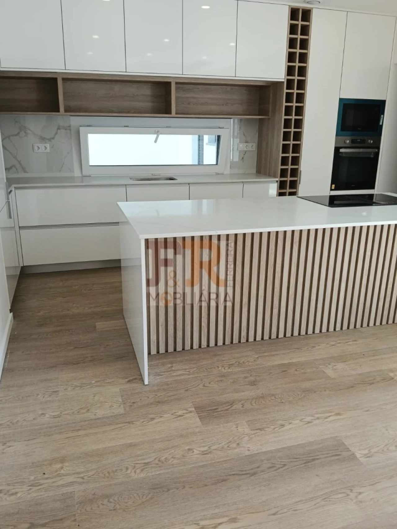 Moradia T4 para Venda em Fernao Ferro Foto 10