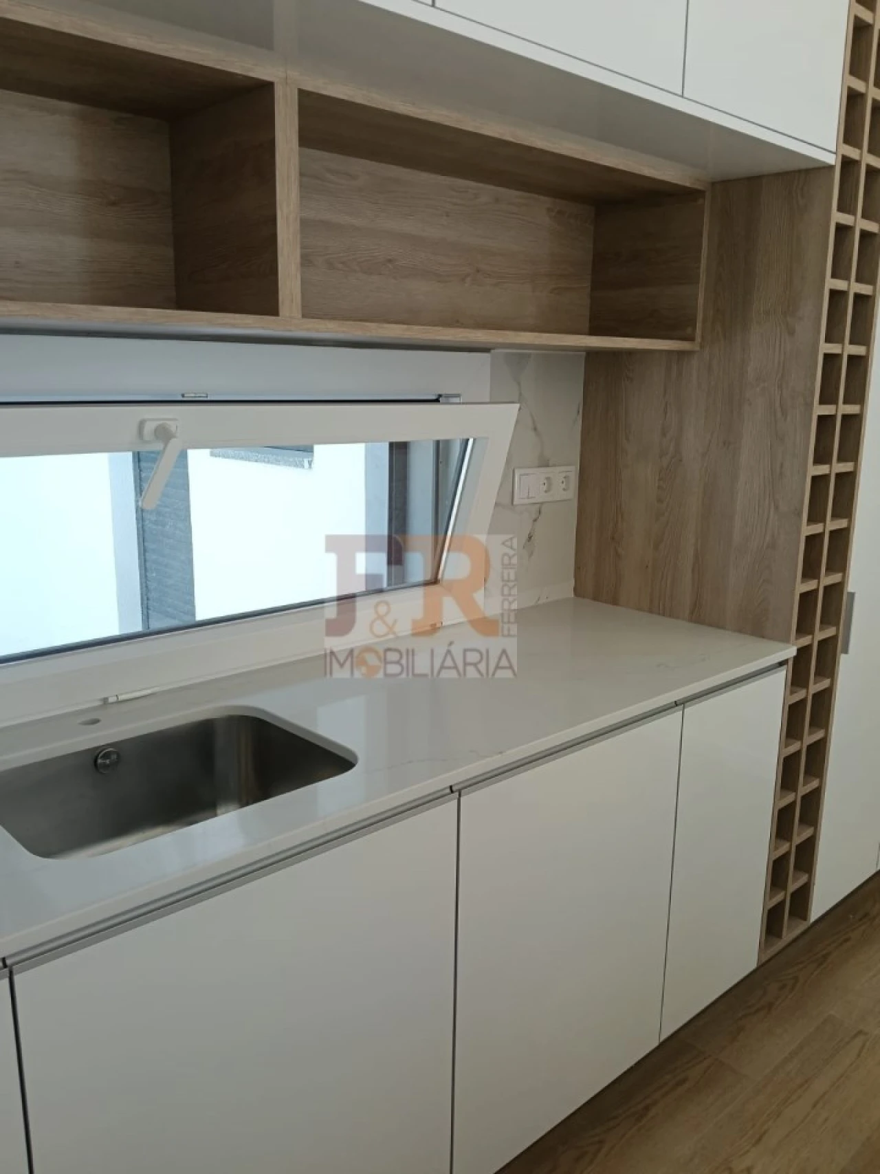 Moradia T4 para Venda em Fernao Ferro Foto 11