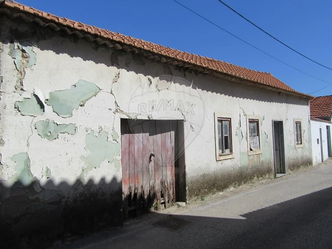 Moradia T2 para Venda em Assentiz Foto 3